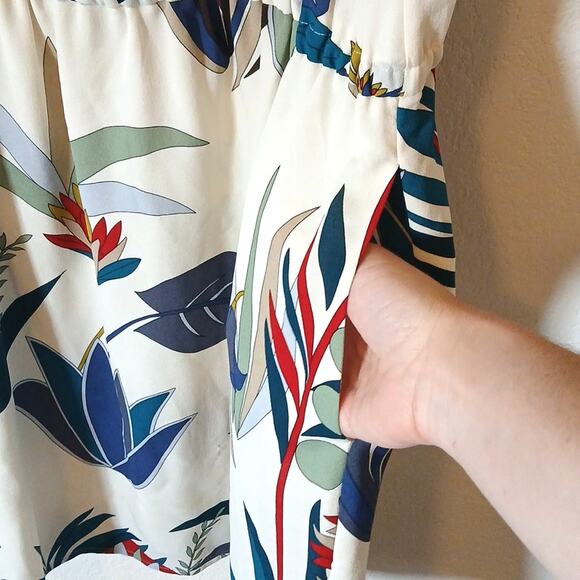 Tory Burch Anatolie Utopia floral dress Pleated Front Size 8 Silk - Picture 6 of 8